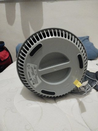 Humidificador Gris y Blanco