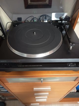 Tocadiscos Onkyo CP-1200A Negro