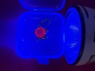 Colgante Estrella con Rubí Sintético y Circonitas