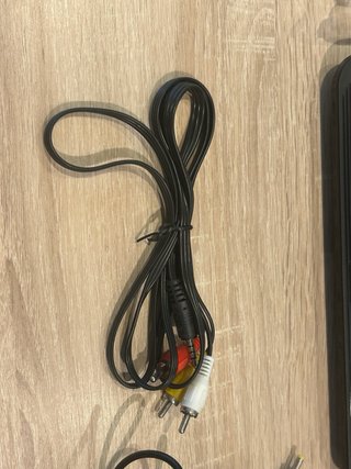 2 Pantallas BSL Reproductor DVD y Puertos distinto