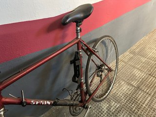 Bicicleta de carretera Sprinter Roja