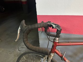 Bicicleta de carretera Sprinter Roja