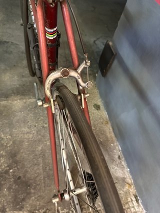 Bicicleta de carretera Sprinter Roja