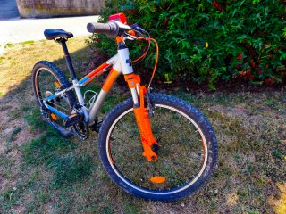 Bicicleta Infantil Cube Acid 240