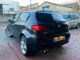 Alfa Romeo 147 1.6 DISTINCTIVED SPARK