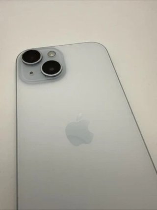 iPhone 15 128GB