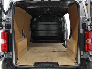 Peugeot Expert FG 1.5 BLUEHDI 120 STANDARD 4P
