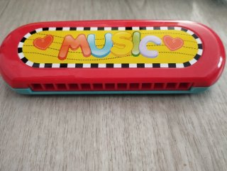 Conjunto de instrumentos musicales para niños