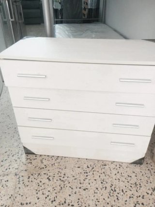 CÓMODA CÓMODA CÓMODA CÓMODA COMODA