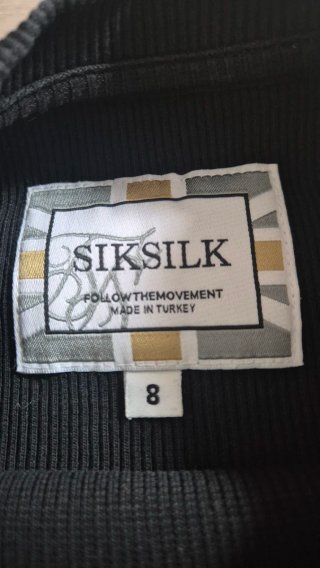 Camiseta SIKSILK negra talla S