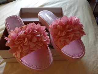 Ciabattine donna rosa con fiori