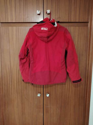 Chaqueta Peak Performance Invierno Roja