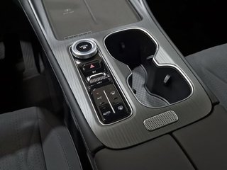 Ebro S800 1.5 TGDI PHEV Premium E-CVT