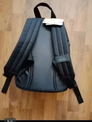 Mochila Quiksilver Negra y Azul
