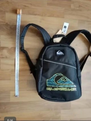 Mochila Quiksilver Negra y Azul