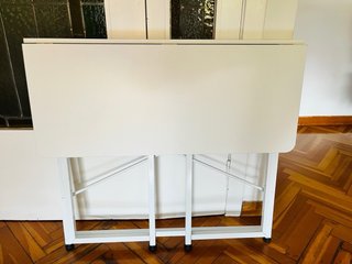 Escritorio blanco plegable