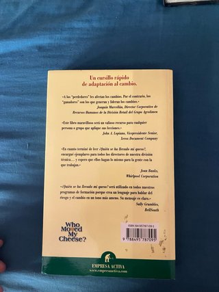 Pack de dos libros de economía