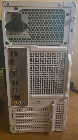 PC Desktop i3-7100 Completo Monitor e accessori.