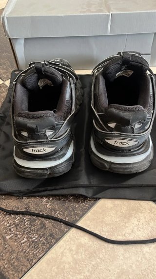 Balenciaga Track LED Zapatillas Negras