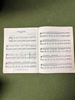 Piezas populares faciles para piano.
