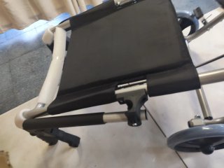 Silla de ruedas plegable QUIRUMED