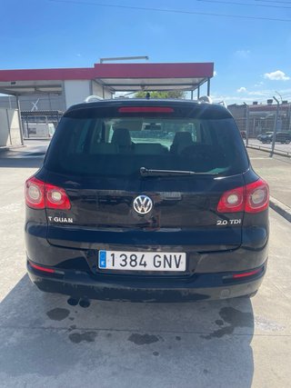 VOLKSWAGEN Tiguan 2.0 TDI 4M Tiptronic Sport
