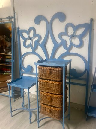 Conjunto: Cabecera, Mesitas, Lámpara y Espejo
