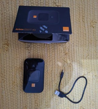 Huawei Airbox E5577Cs-321 4G Router Portátil