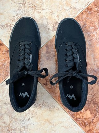 Zapatillas VTY Lona Negra