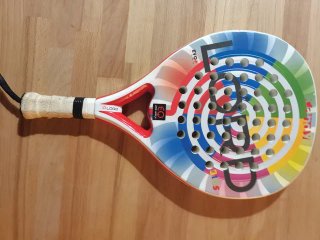 Pala pádel junior Lörd con funda