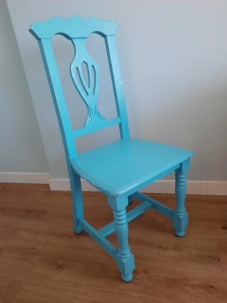 Silla de pino pintada verde agua
