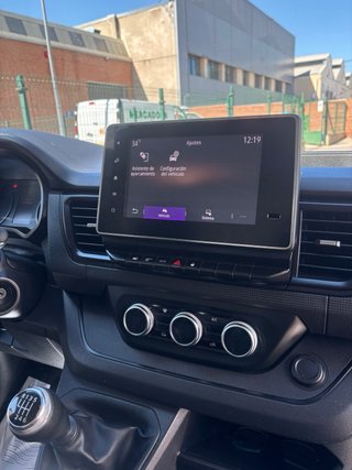 Renault Trafic 2023