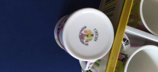 Juego 4 Tazas Porcelana Diseño Mujer