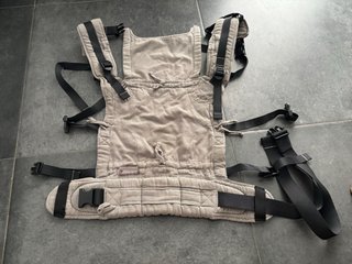 Mochila portabebés Fidella ergonómica