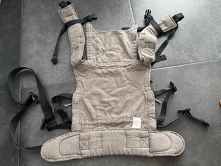 Mochila portabebés Fidella ergonómica