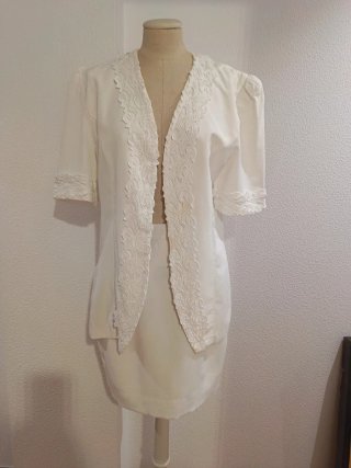 Conjunto falda y blusa blanco