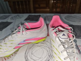Botas fútbol Adidas Predator niño Talla 33 y medio
