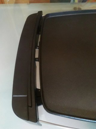 Plancha Eléctrica Jata 2000W