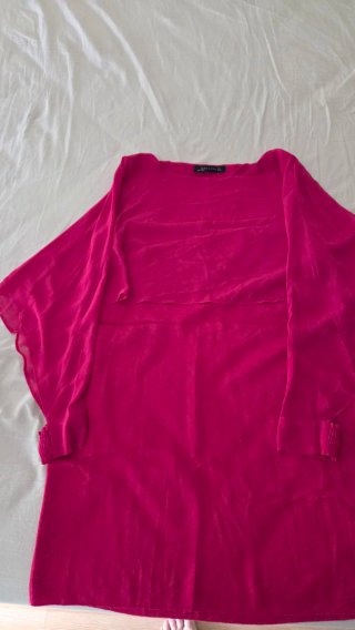 Vestido fiesta rosa manga acampanada