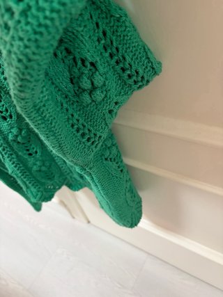 Jersey verde. Zara. Talla S.