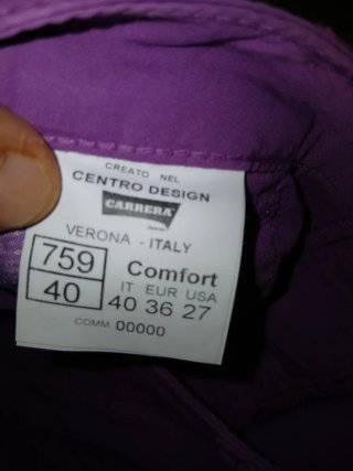 Bermudas moradas Carrera