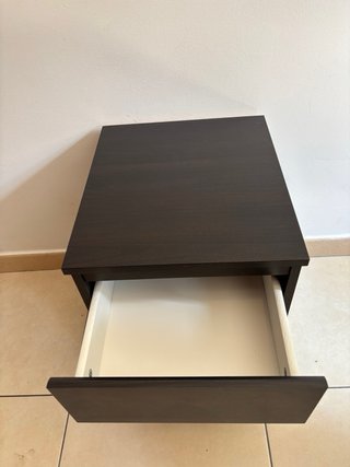 Mesita IKEA MALM 2 cajones negro-marrón