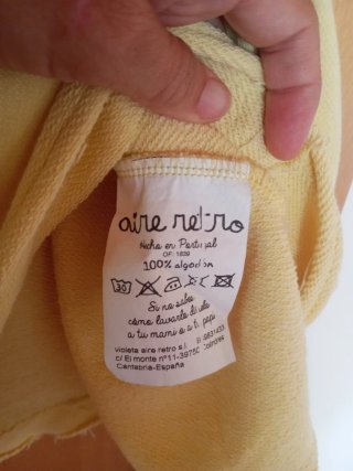 Vestido amarillo retro