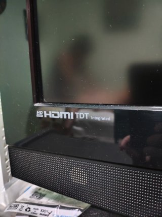 Televisor OKI Negro