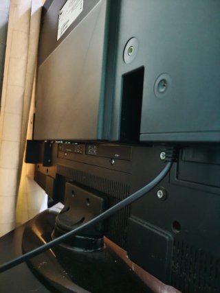 Televisor OKI Negro