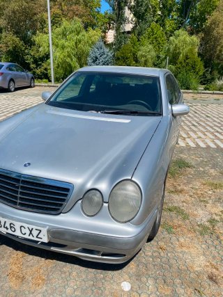 Mercedes-Benz Clase E 2004