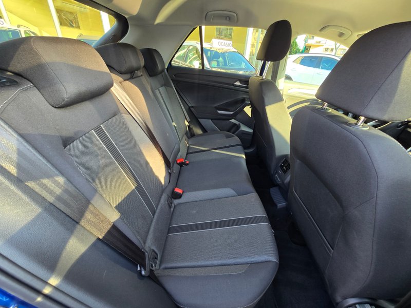 Volkswagen T-Roc 2025, foto 18