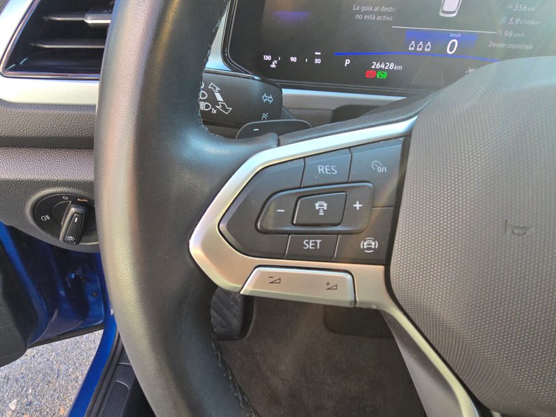 Volkswagen T-Roc 2025, foto 30