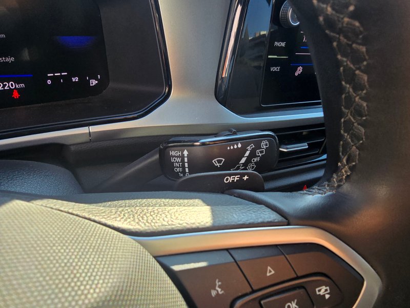 Volkswagen T-Roc 2025, foto 36