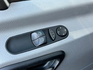 VOLKSWAGEN Crafter PRO Kombi 2.0TDI 109cv BMT 35 Medio